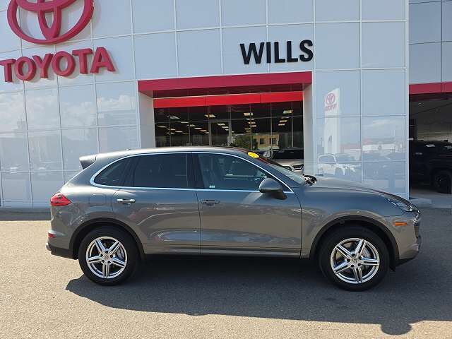2018 PORSCHE Cayenne