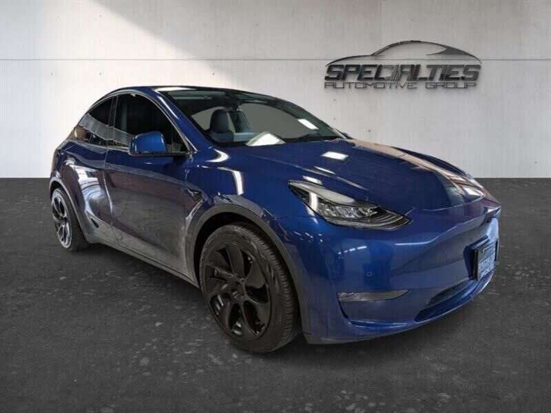 2021 TESLA Model Y
