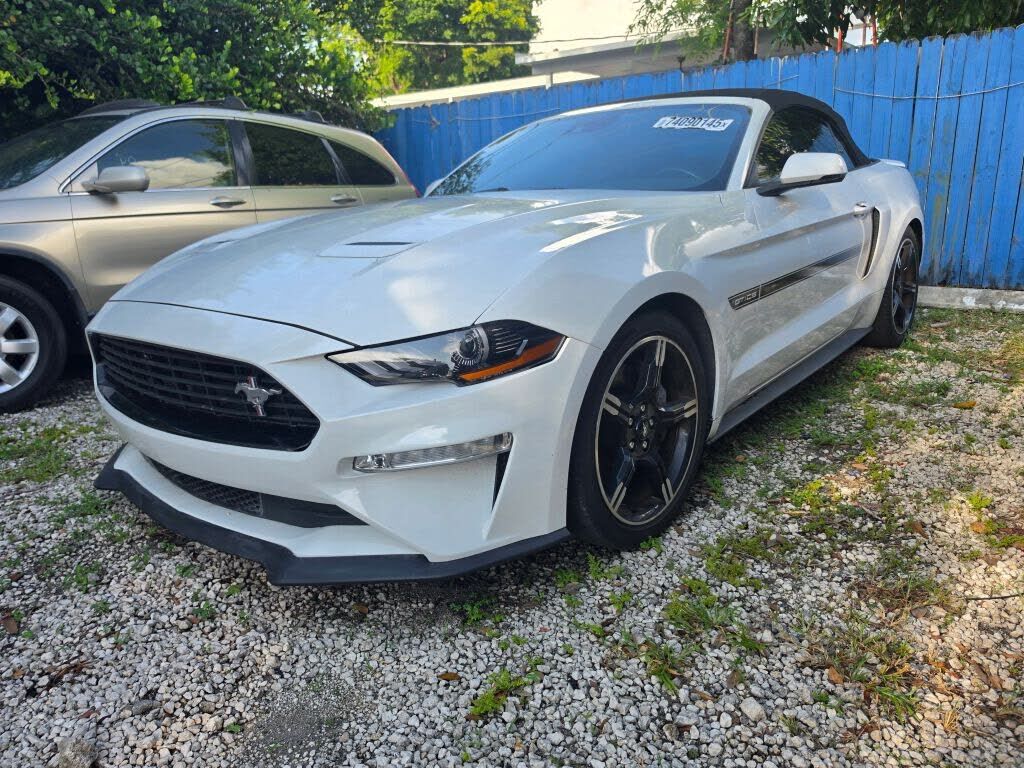 2021 FORD Mustang