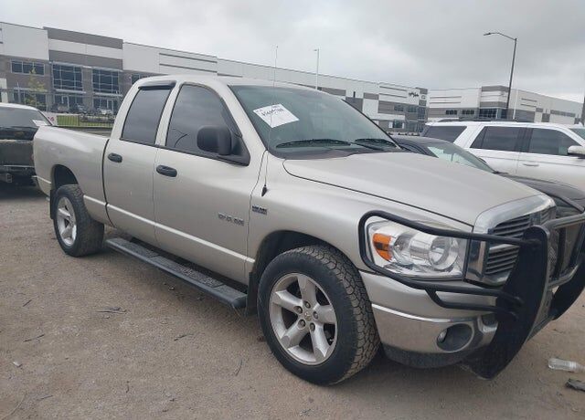 2008 DODGE Ram