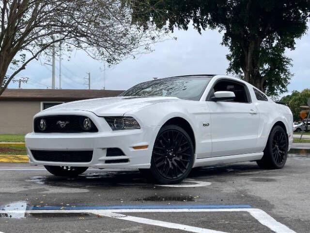 2014 FORD Mustang
