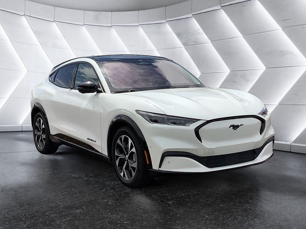 2021 FORD Mach-E