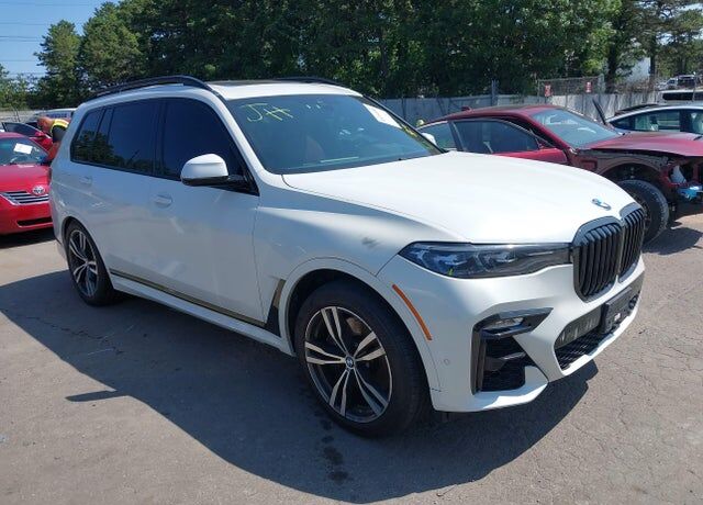 2021 BMW X7