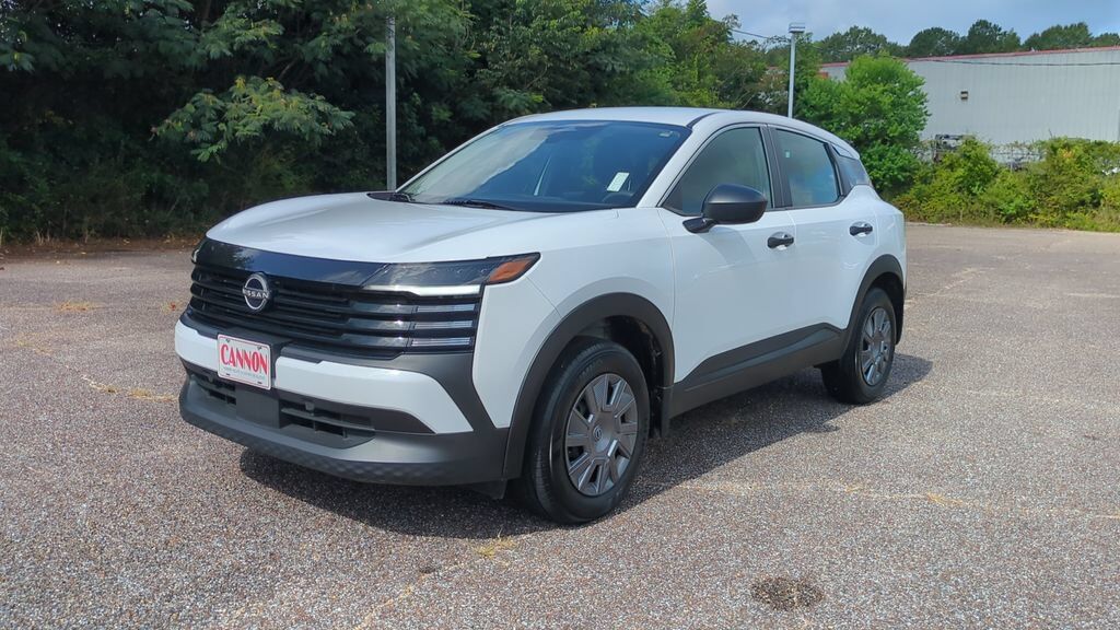 2025 NISSAN Kicks
