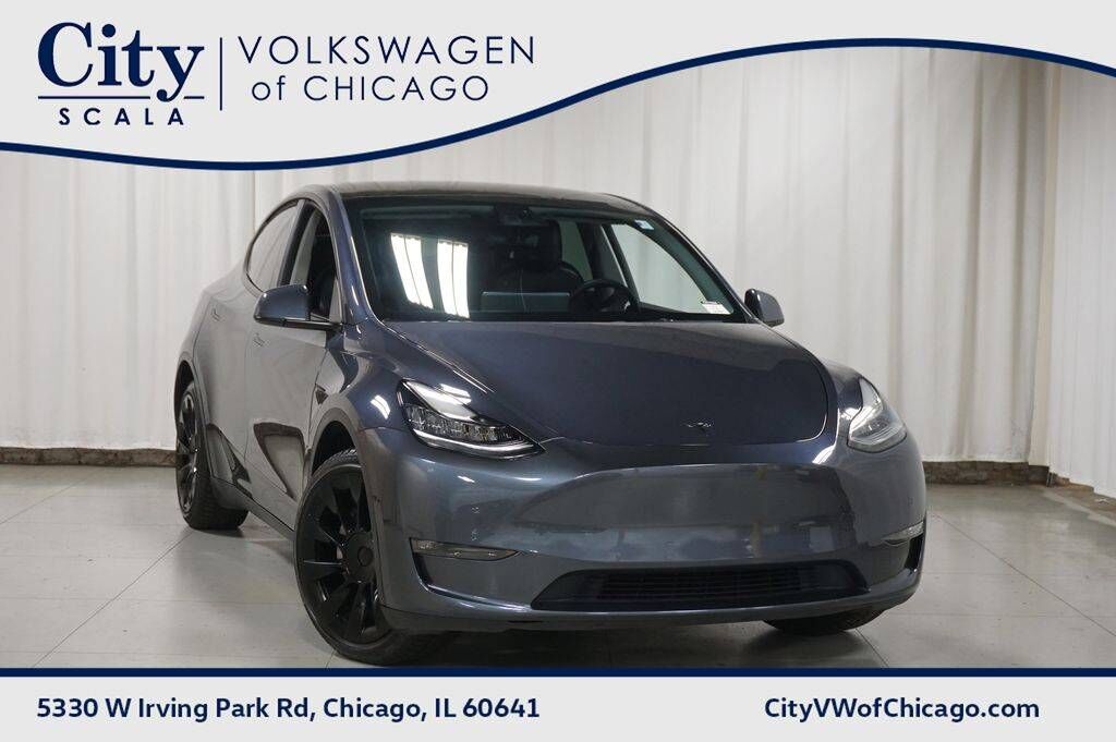 2022 TESLA Model Y
