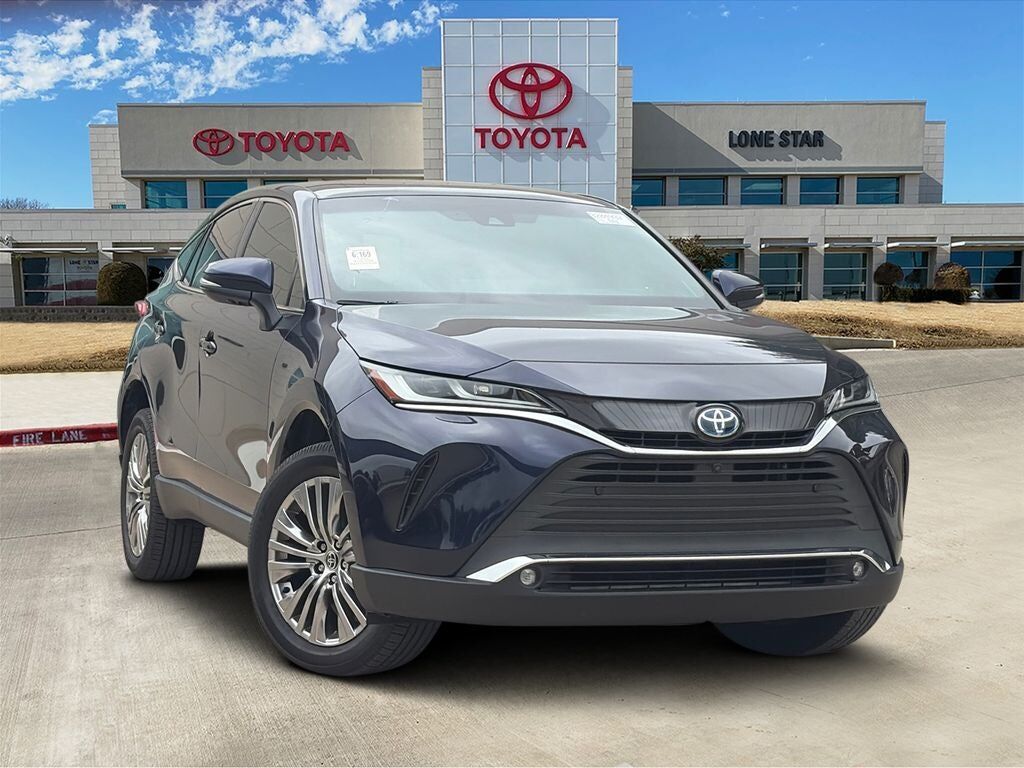 2022 TOYOTA Venza