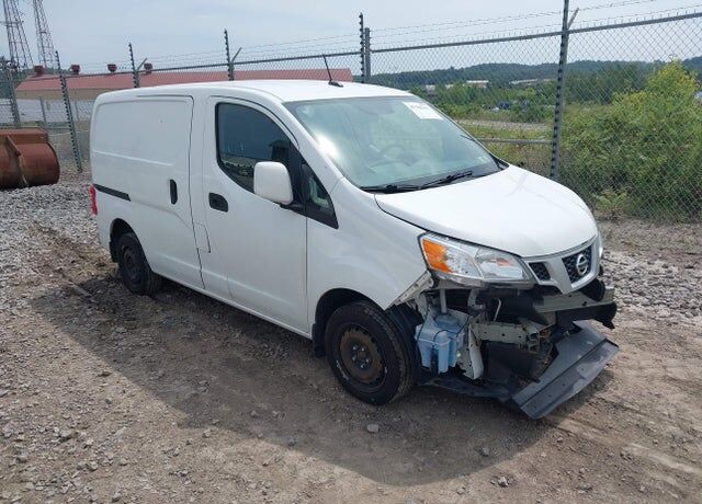 2021 NISSAN NV200