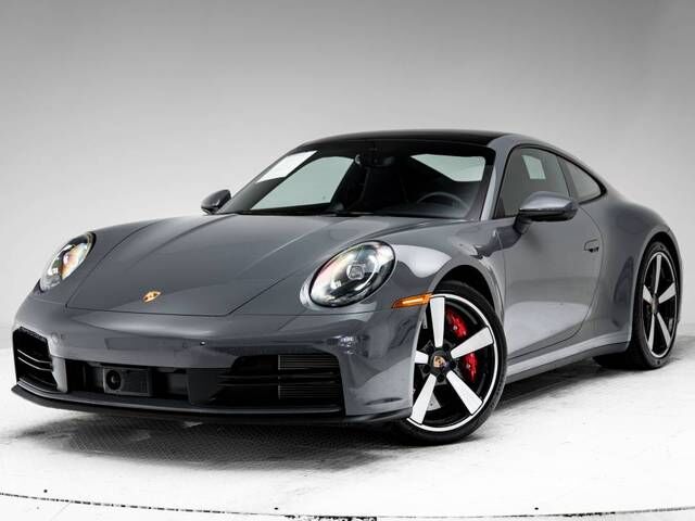 2025 PORSCHE 911