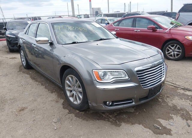 2012 CHRYSLER 300