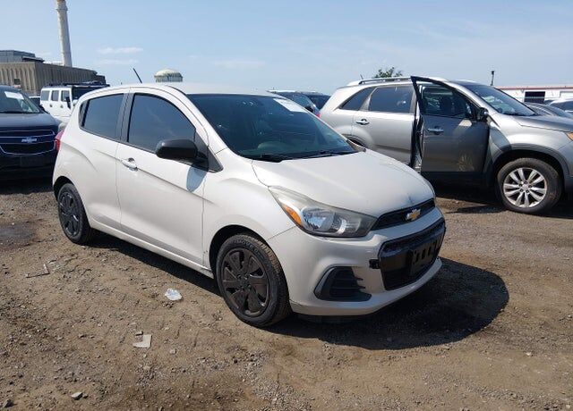 2016 CHEVROLET Spark