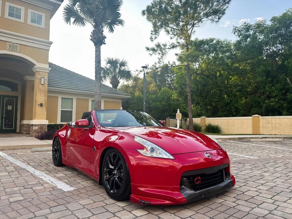 2010 NISSAN 370Z
