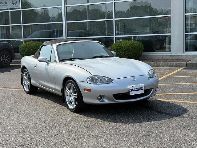 2004 MAZDA MX-5