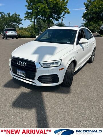 2016 AUDI Q3