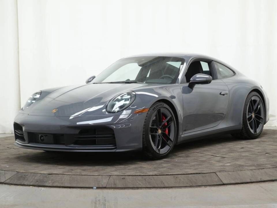 2026 PORSCHE 911