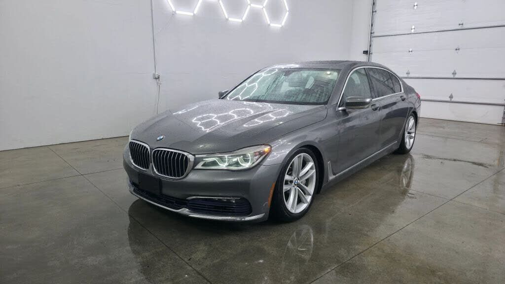 2016 BMW 7 Series