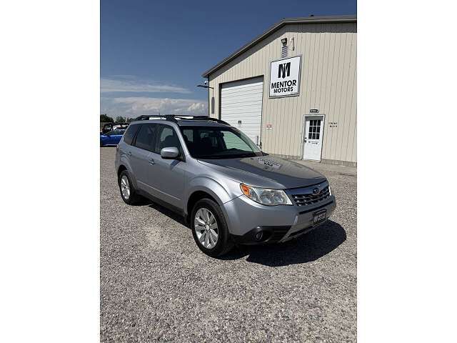 2011 SUBARU Forester
