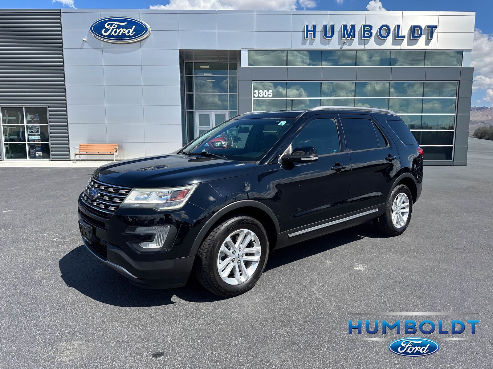 2017 FORD Explorer