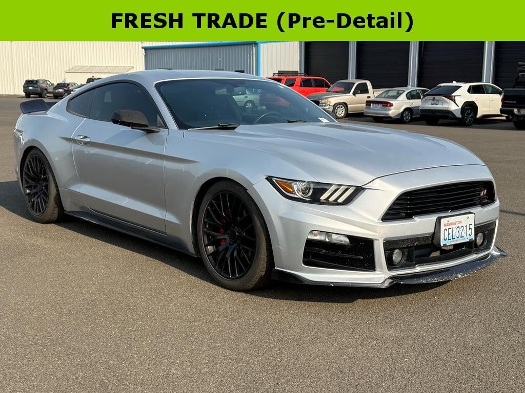 2016 FORD Mustang