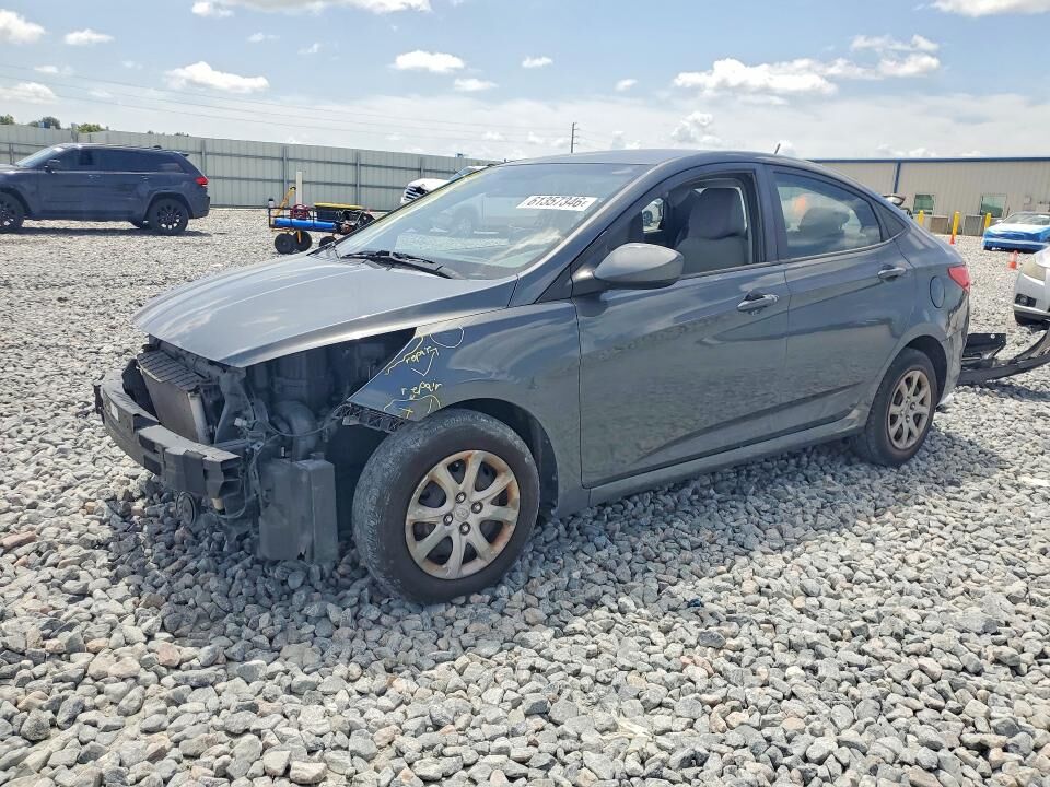 2012 HYUNDAI Accent