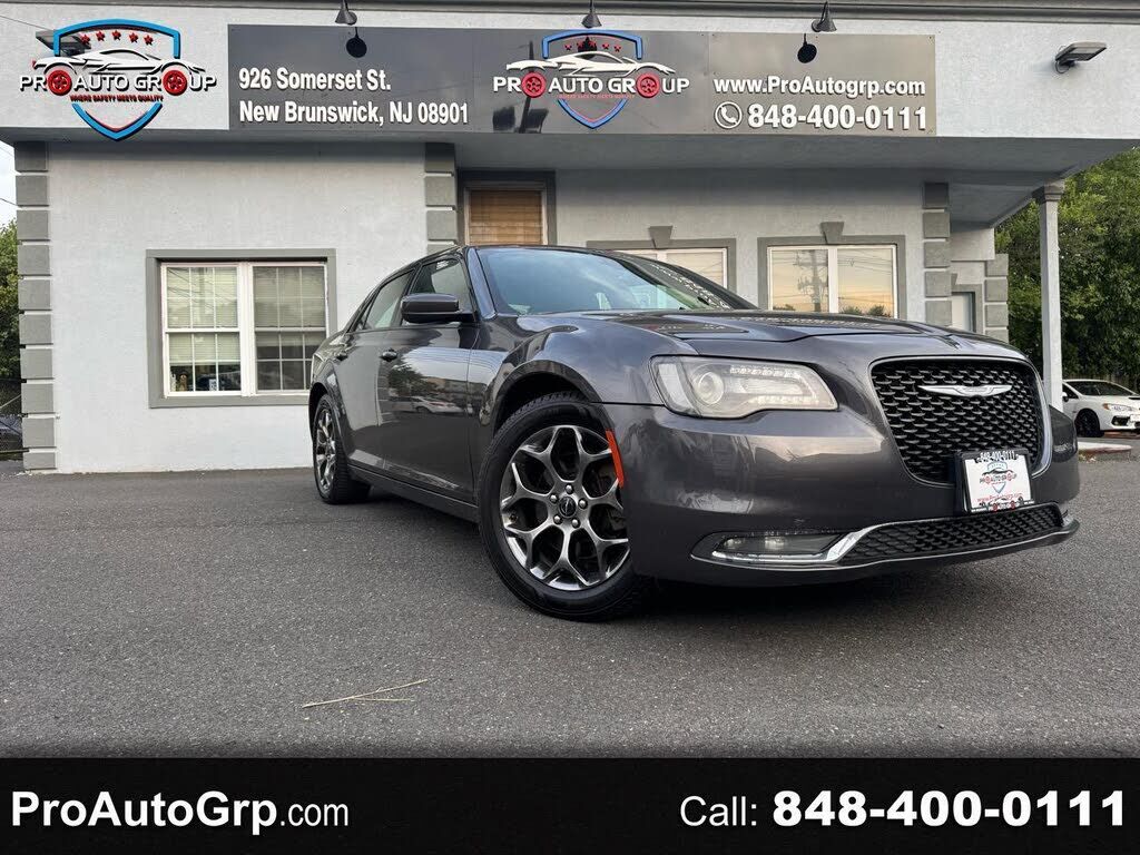 2017 CHRYSLER 300