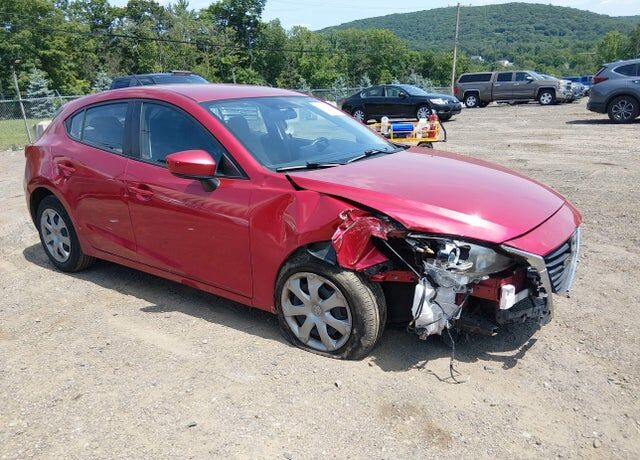 2016 MAZDA Mazda3