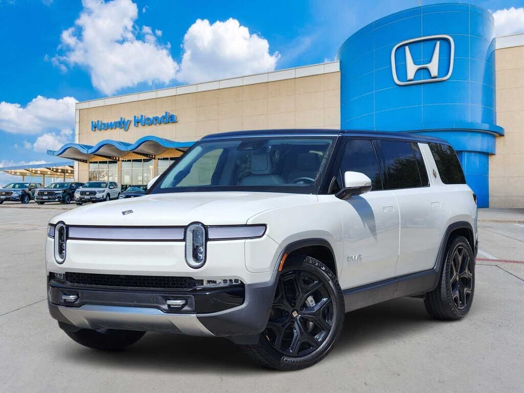 2023 RIVIAN R1S