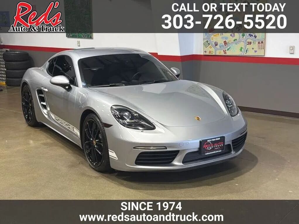 2024 PORSCHE 718
