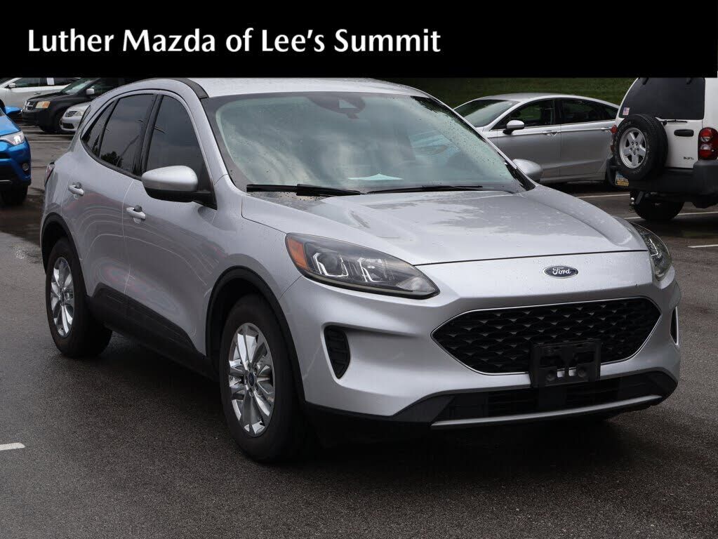 2020 FORD Escape