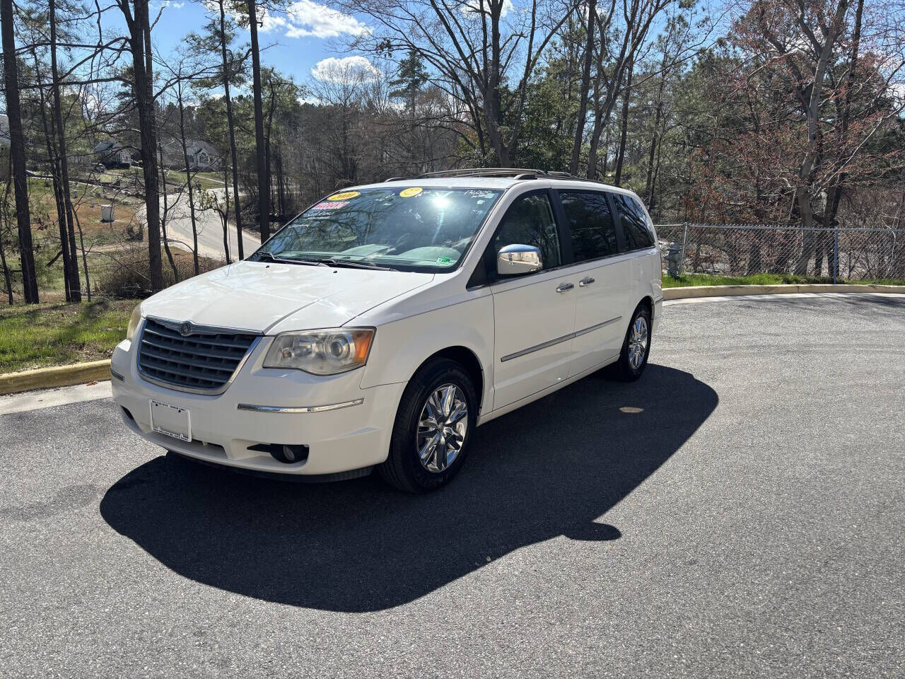 2010 CHRYSLER Town and Country