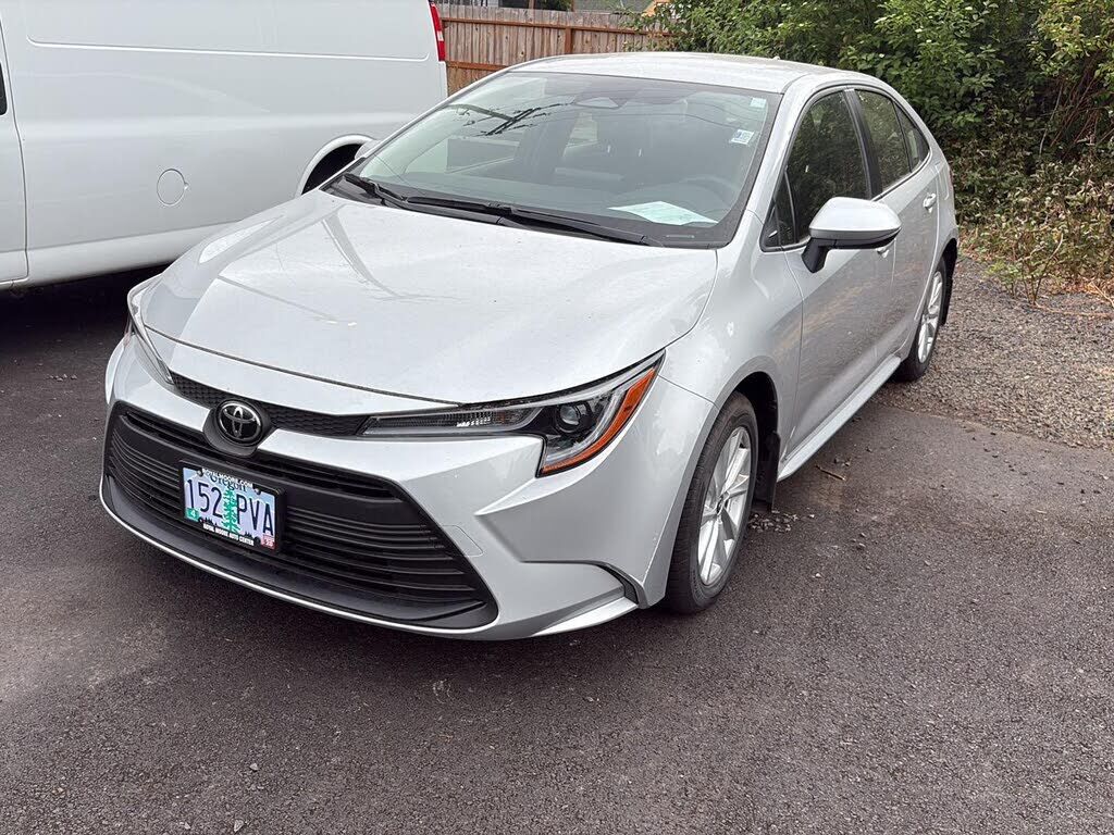 2024 TOYOTA Corolla