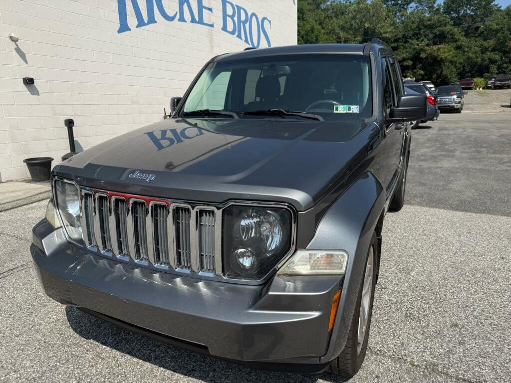 2012 JEEP Liberty