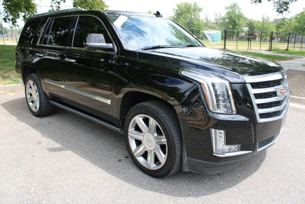 2020 CADILLAC Escalade