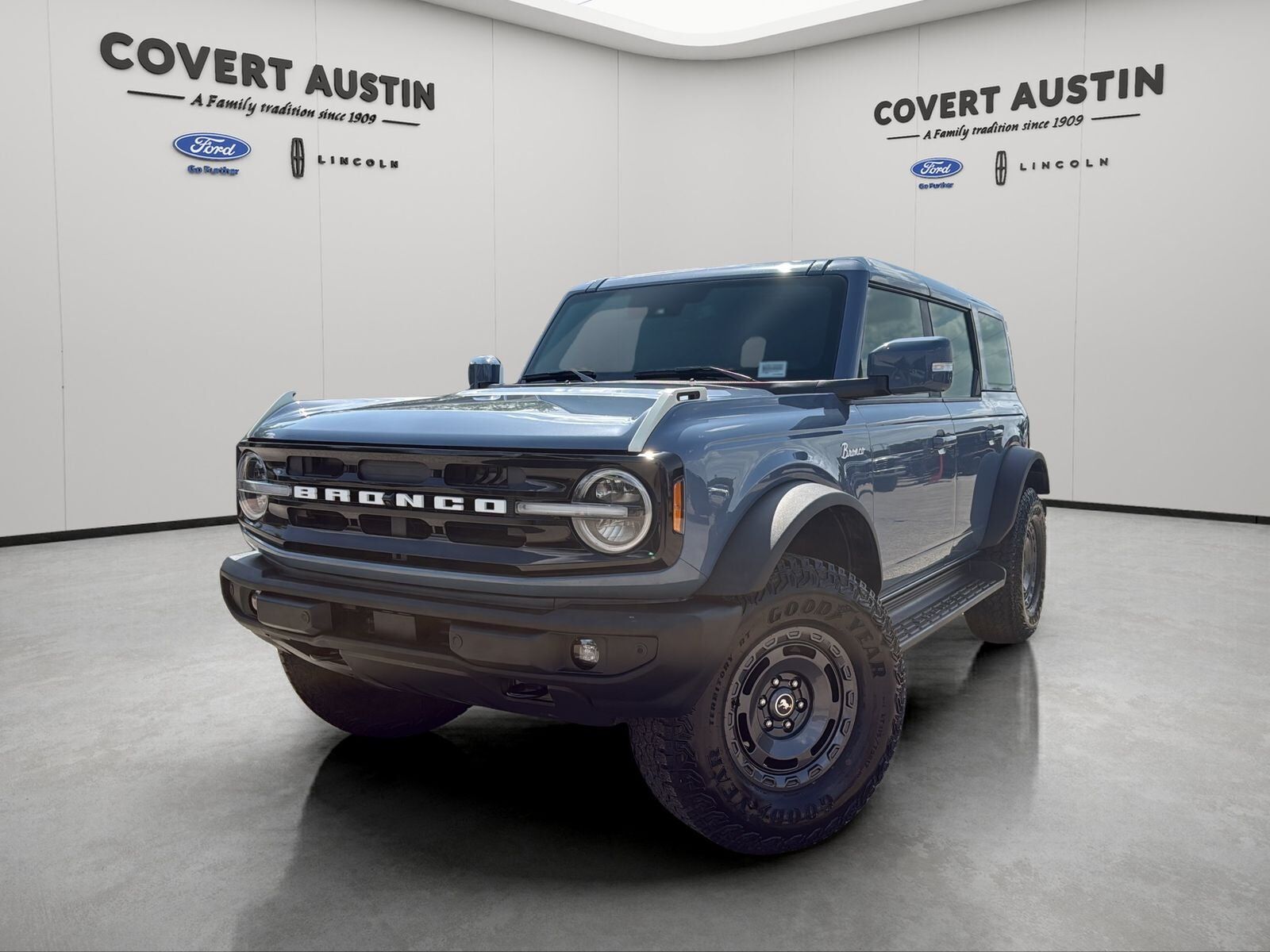 2025 FORD Bronco