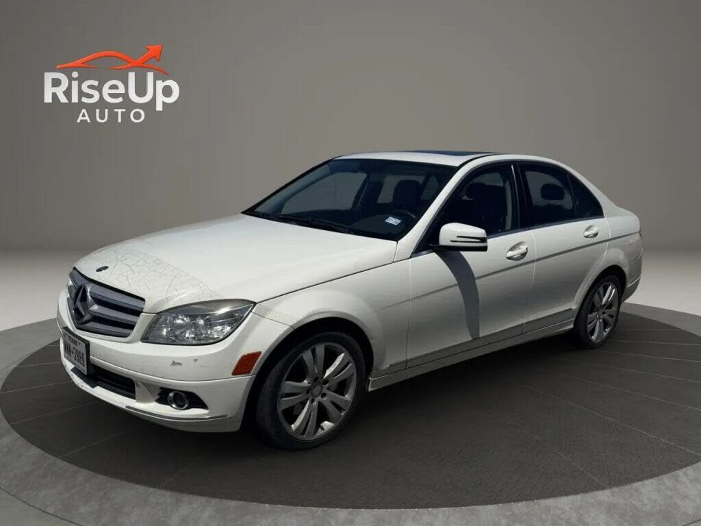 2011 MERCEDES-BENZ C-Class
