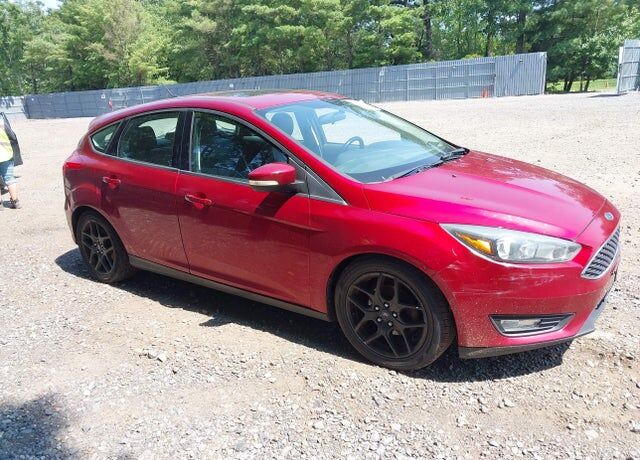 2016 FORD Focus