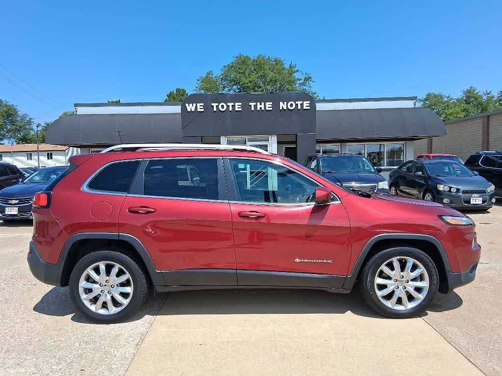 2016 JEEP Cherokee