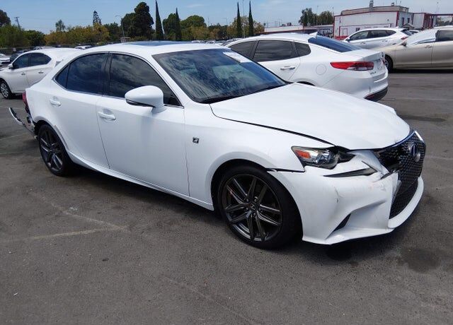 2014 LEXUS IS