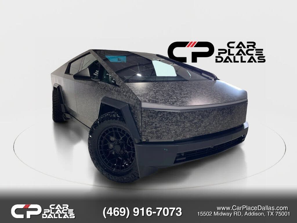 2024 TESLA Cybertruck