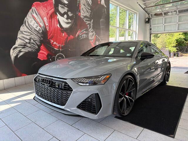 2023 AUDI RS7