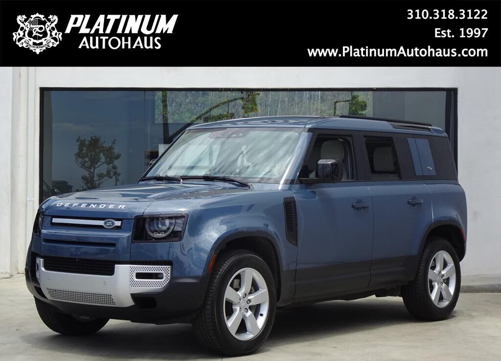 2024 LAND ROVER Defender
