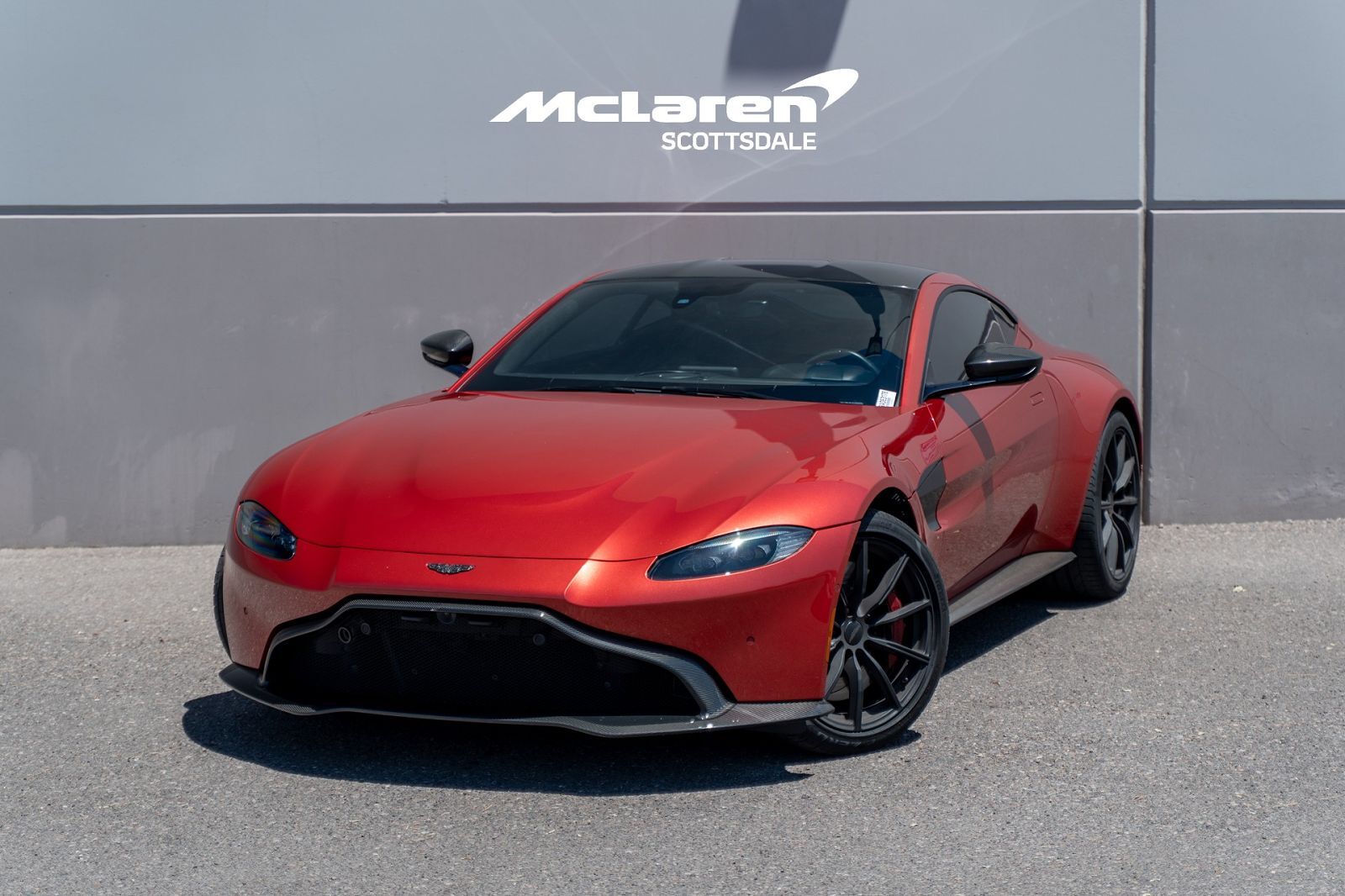 2019 ASTON MARTIN V8 Vantage