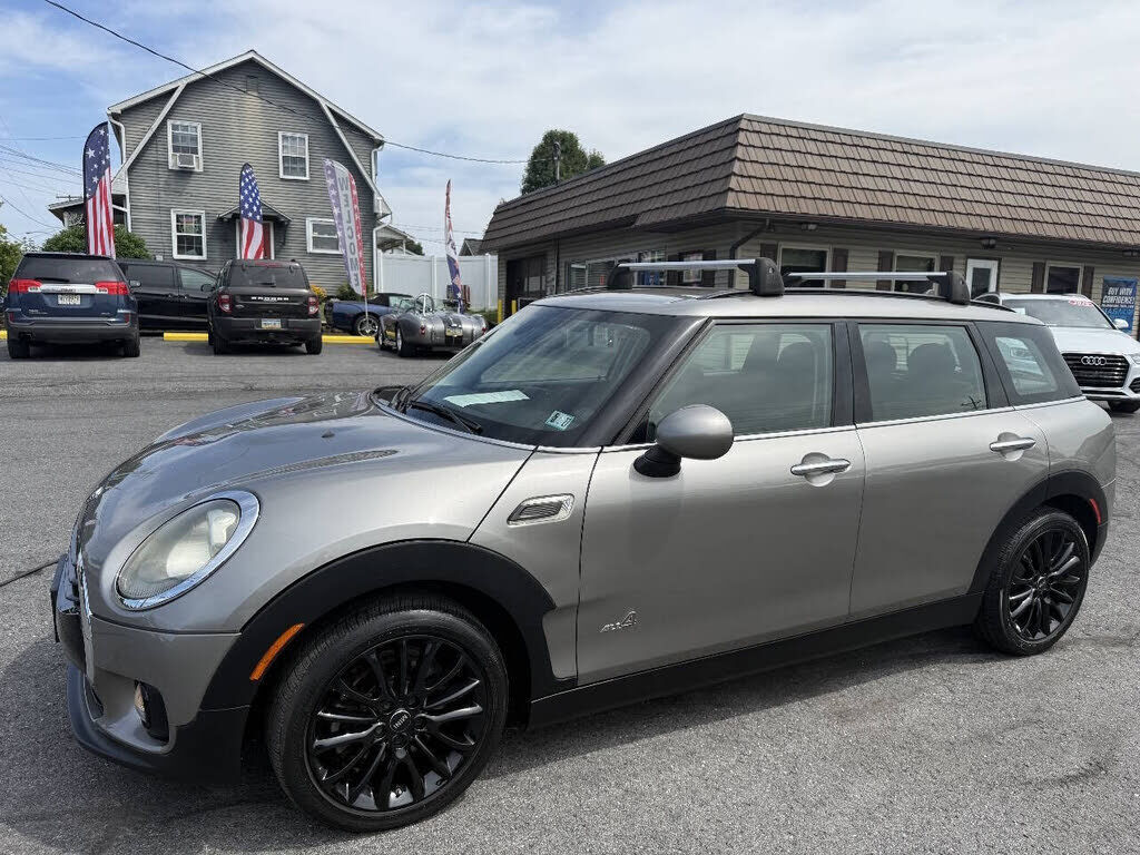 2017 MINI Clubman