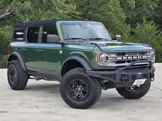 2022 FORD Bronco