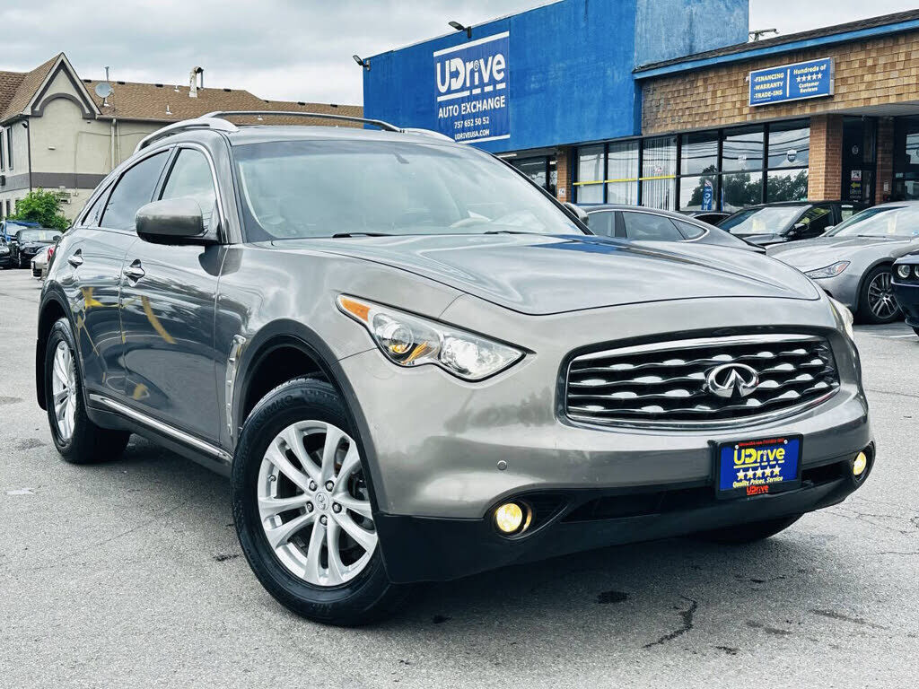 2011 INFINITI FX35