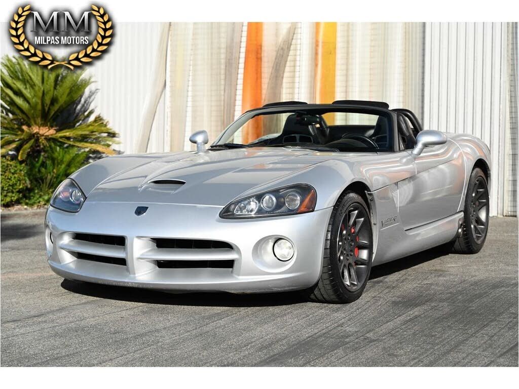 2004 DODGE Viper