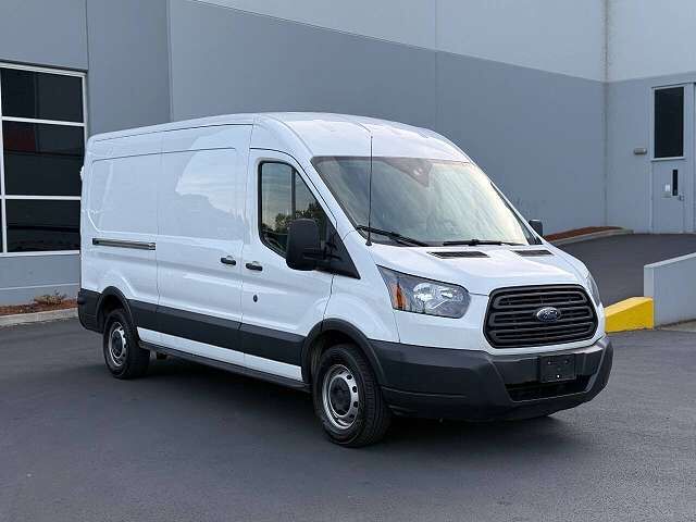 2017 FORD Transit