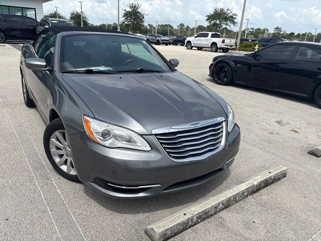 2012 CHRYSLER 200