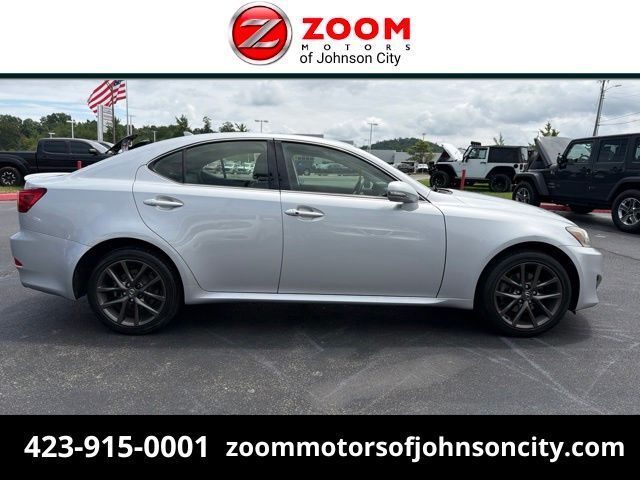 2013 LEXUS IS