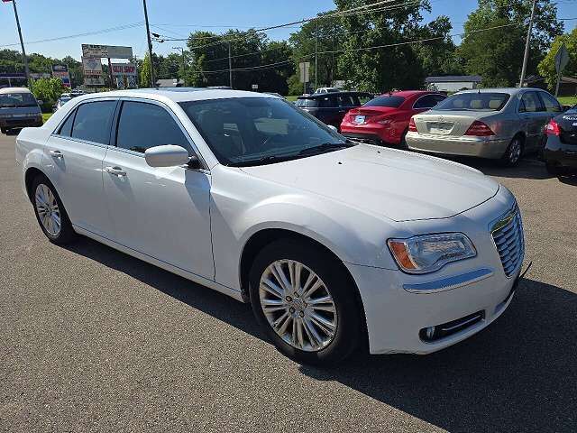 2013 CHRYSLER 300