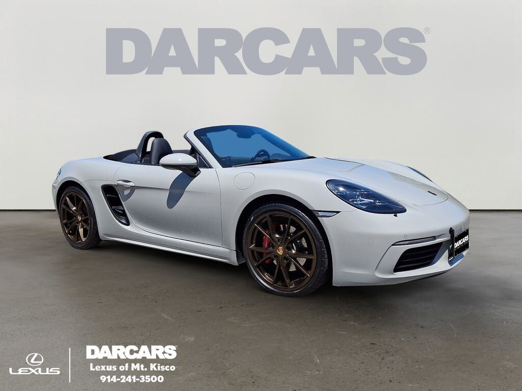2024 PORSCHE 718